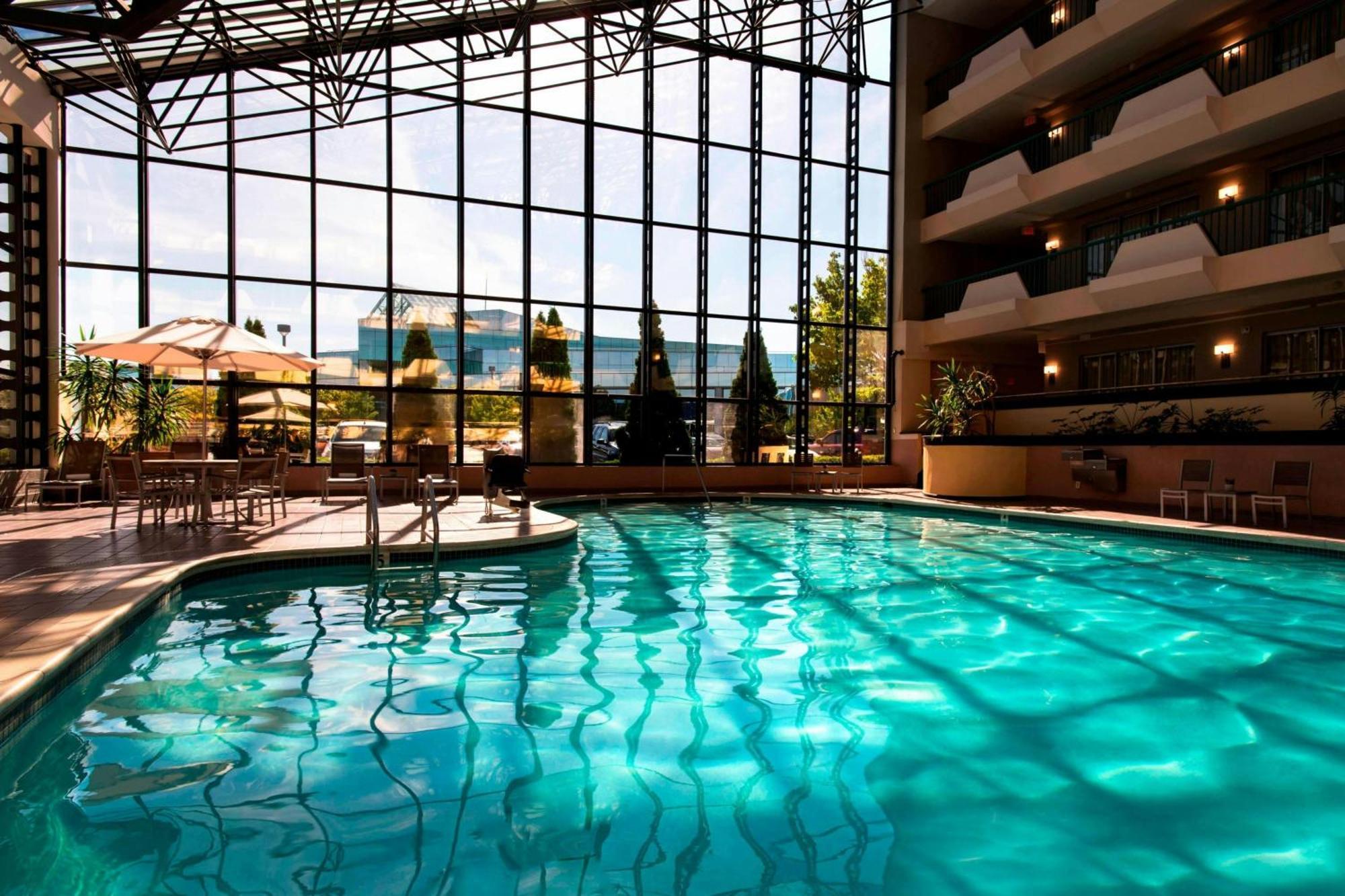 Marriott Melville Long Island Bagian luar foto